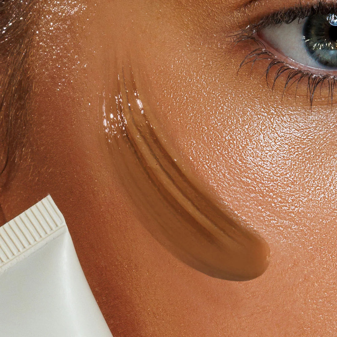 SPF 50 Natural Tinted Moisturiser - Medium-Dark